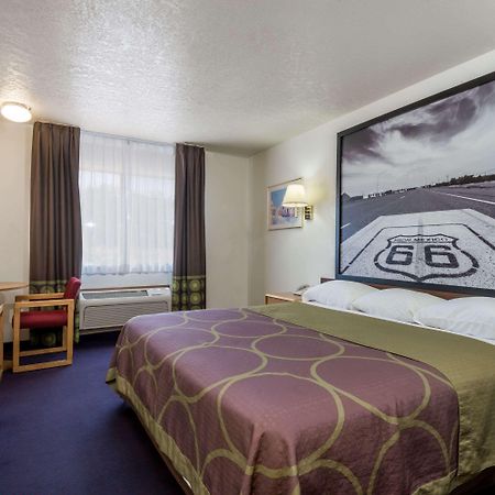 Super 8 By Wyndham Bernalillo Otel Dış mekan fotoğraf